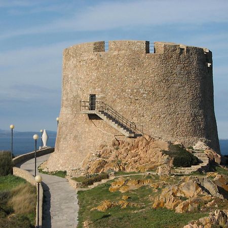 Residence Le Pavoncelle Santa Teresa Gallura Exterior photo