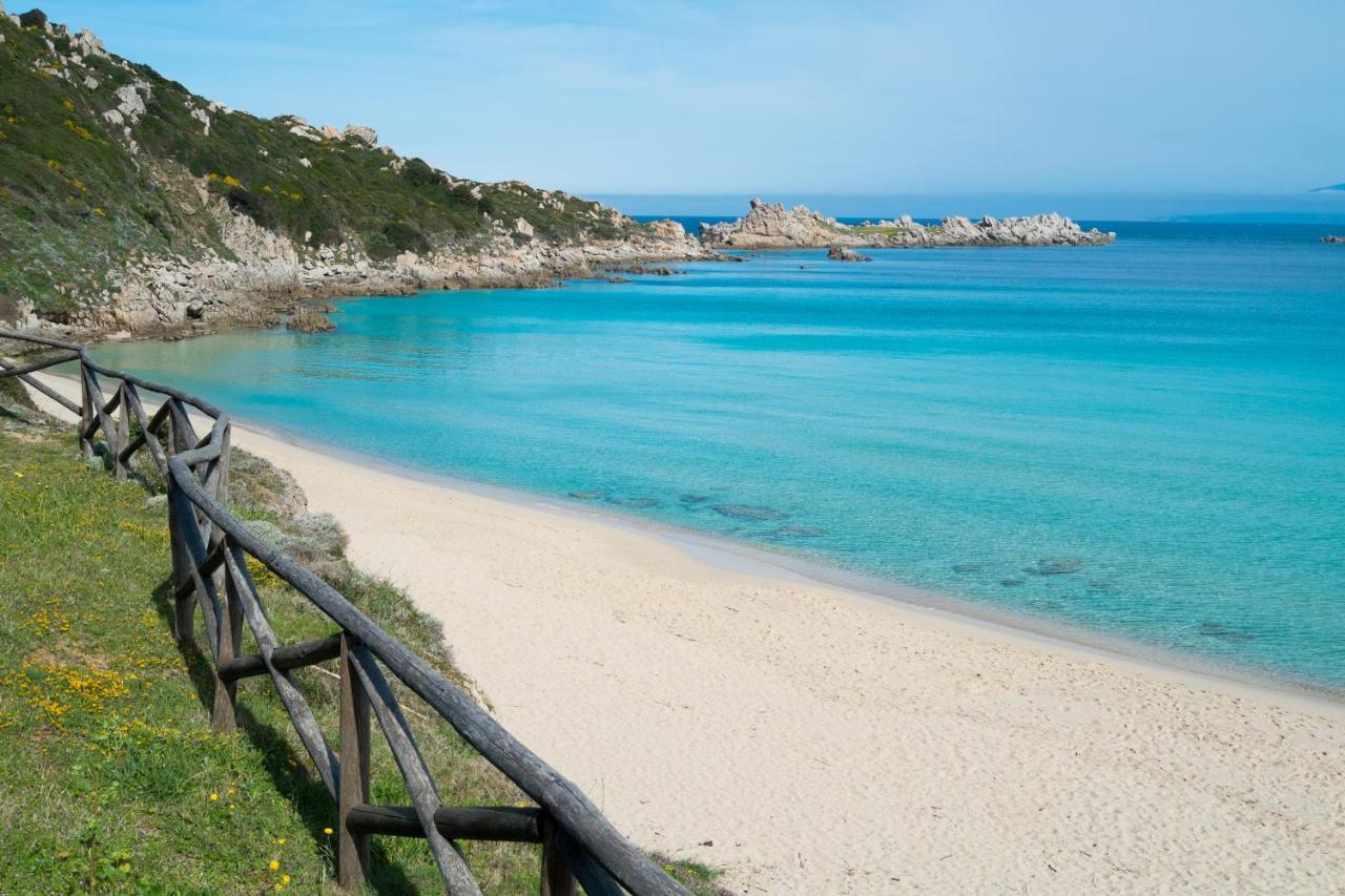 Residence Le Pavoncelle Santa Teresa Gallura Exterior photo